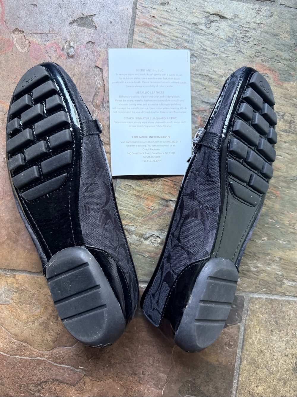 Coach Perri Women’s Black Signature Loafers with Silver Hardware NIB SZ. 7 - Picture 3 of 8